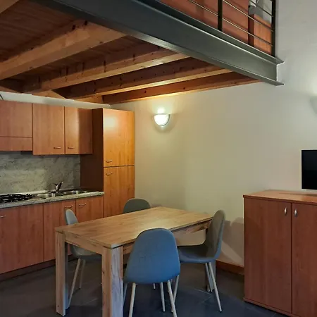 Casa Pesarina Apartamento *